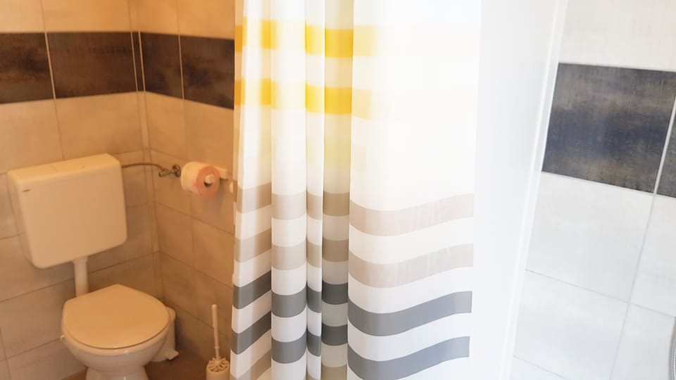 Apartman 6 — 15